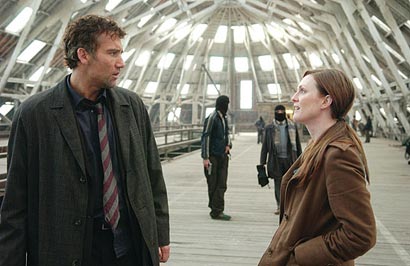 Clive Owen und Julianne Moore Clive Owen und Julianne Moore